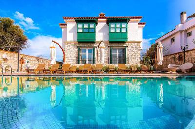 Boreas Boutique Hotel