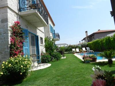 Bramasole Alaçatı Butik Otel
