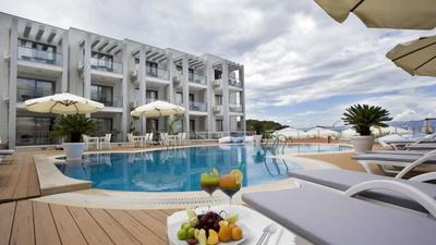 Kondo Suite & Residence