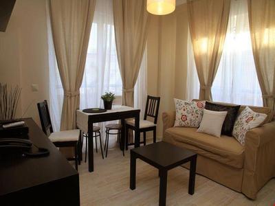 Levant Hotel & Aparts