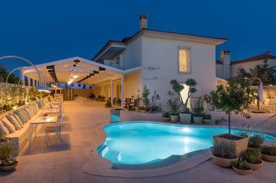 Likör Hanım Butik Otel