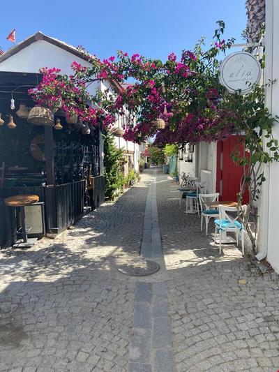 Elia Sigacik Pansiyon Restaurant