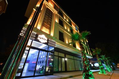 D'lux Boutique Hotel