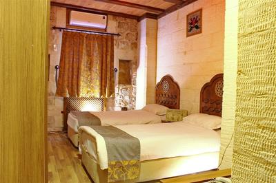 Artuklu Kervansarayı