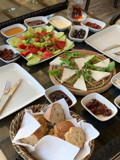 Derin Ada Ahsap Butik Otel