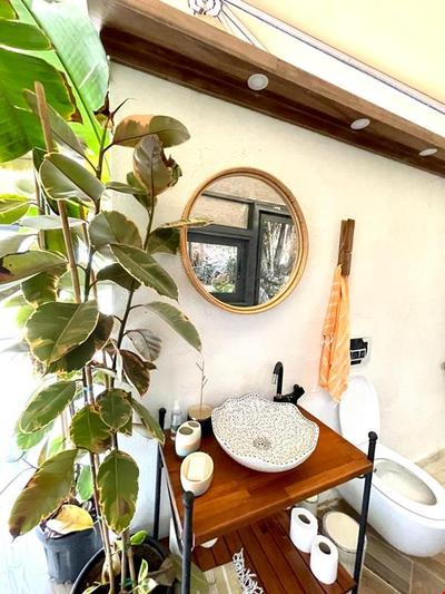 Soap Lady Hotel and More