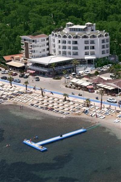 Class Beach Hotel