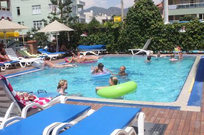 Sebnem Apart & Studio