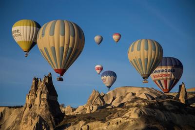 Blue Moon Cave Hotel