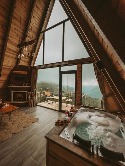 Paradise House (Deluxe Bungalov)