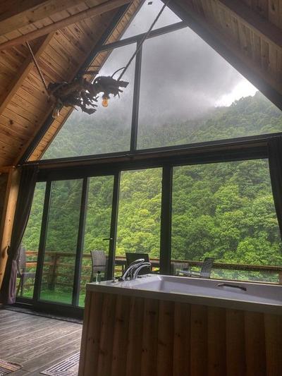 Elamti Suit Bungalov