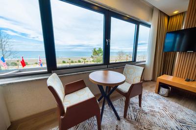 Pera North Hotel Lounge & Restaurant