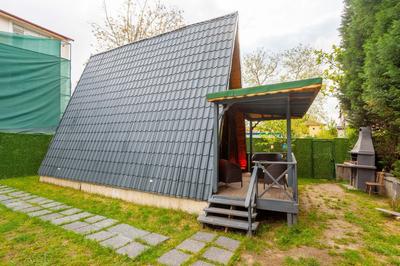 Sapanca Glr Havuzlu Bungalov