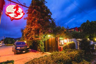 The Red Witch Malikanesi