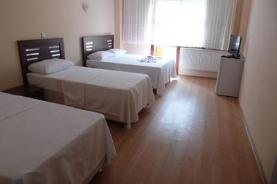 Altıntaş Dinlenme Tesisleri