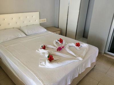 Pine Beach Boutique Hotel