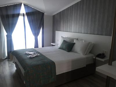 Side Center Hotel