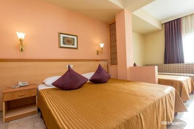 Therme Maris Thermal & Spa Resort