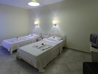 Akvaryum Beach Hotel