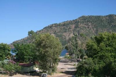 Golden River Hotel