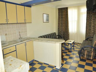 Almera Apart Hotel