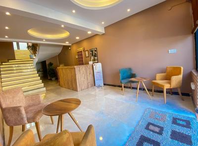 Nur