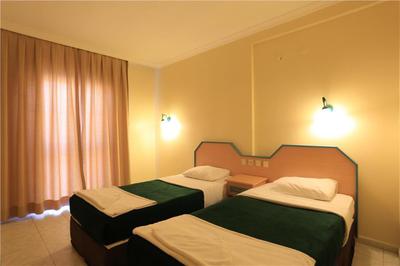 Club Amaris Apartments