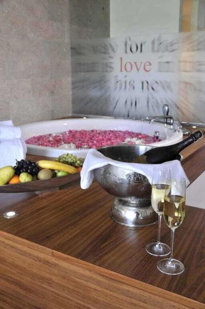 7800 Cesme Residences & Hotel