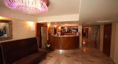 Royce Hotel