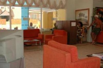 Albatros Apart Hotel