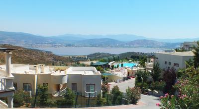 Lakeside Garden Holiday Village