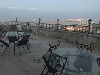 Kasr-i Abbas Hotel