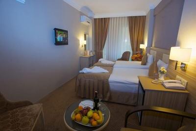 Emin Hotel