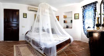 Chateau Triopia Boutique Hotel