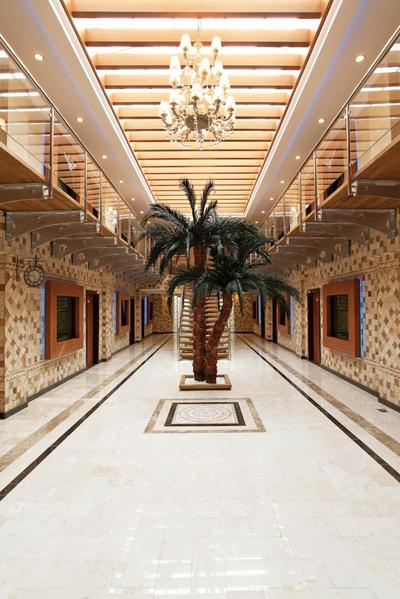 Arya Hotel