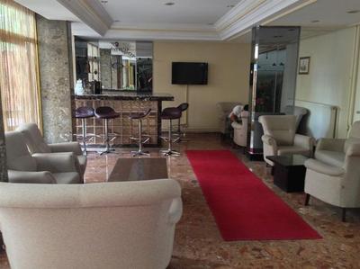 Izz Otel