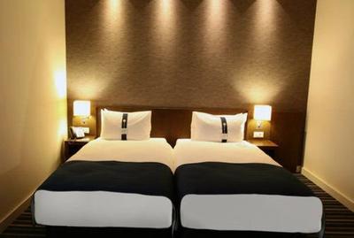 Holiday Inn Express Istanbul - Ora