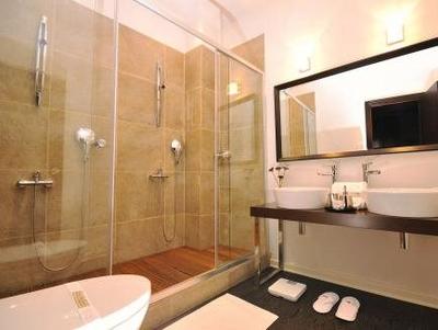 Seven Dreams Hotel