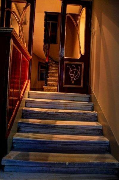 Omer Hayyam Suites