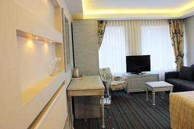 Ibba Suite Hotel