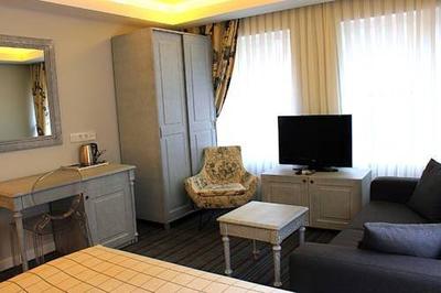 Ibba Suite Hotel