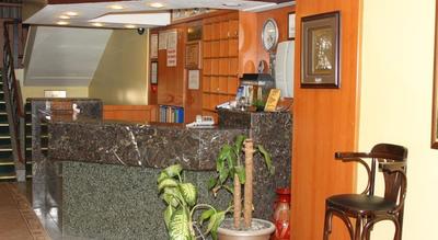 Kasmir Hotel