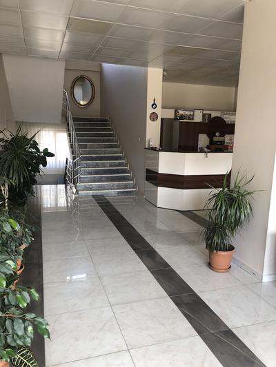 Banaz Eren Otel