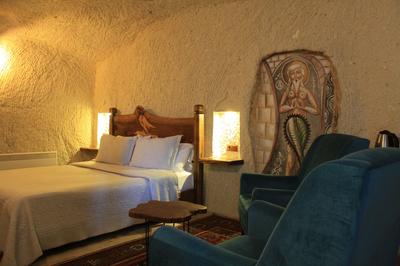 Apex Cave Hotel