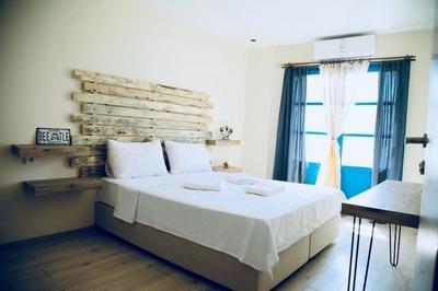 Avlulu Konak Alacati
