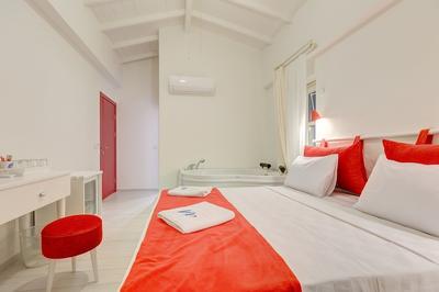Peri Hotel