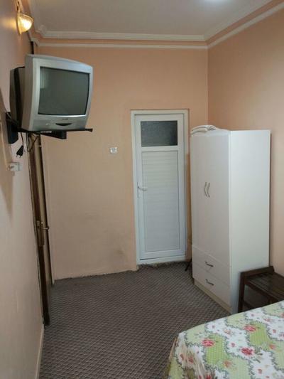 Petek Otel