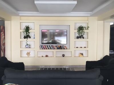 Holiday Hotel