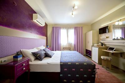 Ion Slow City Hotel