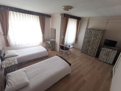 Saray Otel